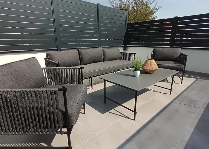 Villa Basini 5km From The Centre Of Split,heated Pool Solin