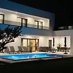 ヴィラ Basini 5km From The Centre Of Split,heated Pool ソリン