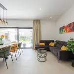 Basini 5km From The Centre Of Split,heated Pool *