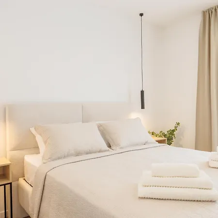 Villa Basini 5km From The Centre Of Split,heated Pool Solin